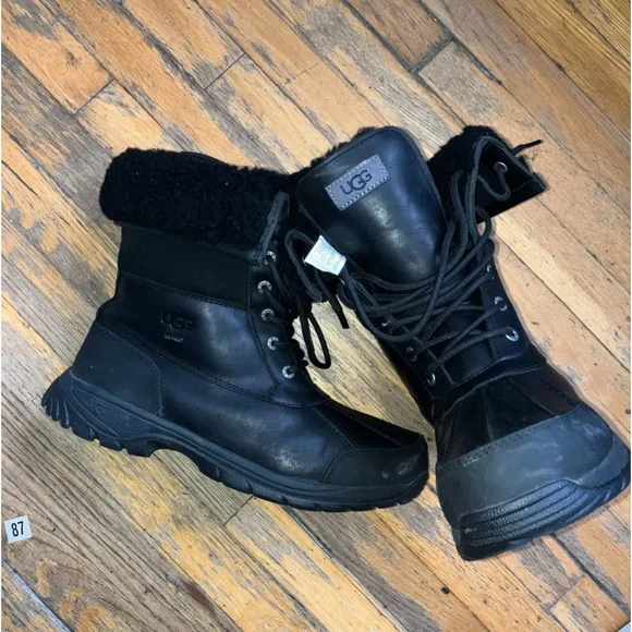 UGG Butte Boot - BLACK - Picture 1 of 4